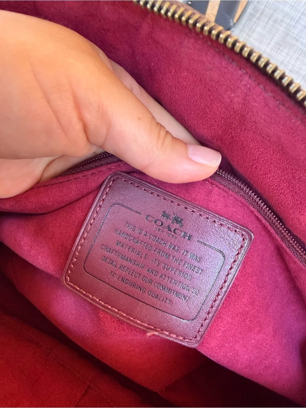 Coach signature sierra